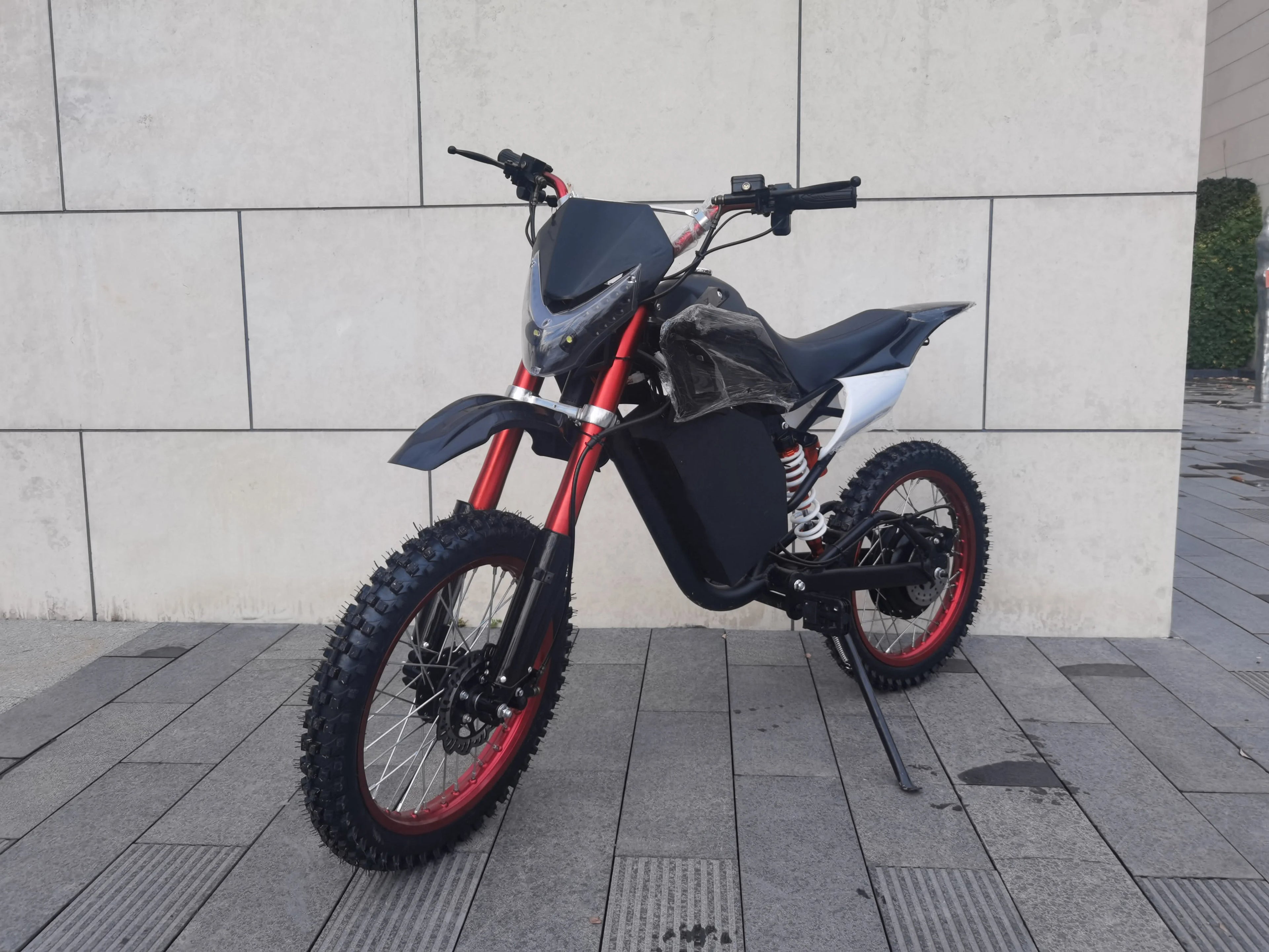 2000W Electric Dirt Bike for Adults Off-Road Motorcycle with Automatic Transmission and Disc Brakes