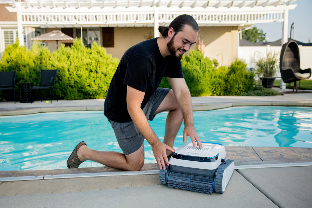 Robot swimming pool cleaner wall and waterline cleaning 1076.39 sq ft intelligent route planning