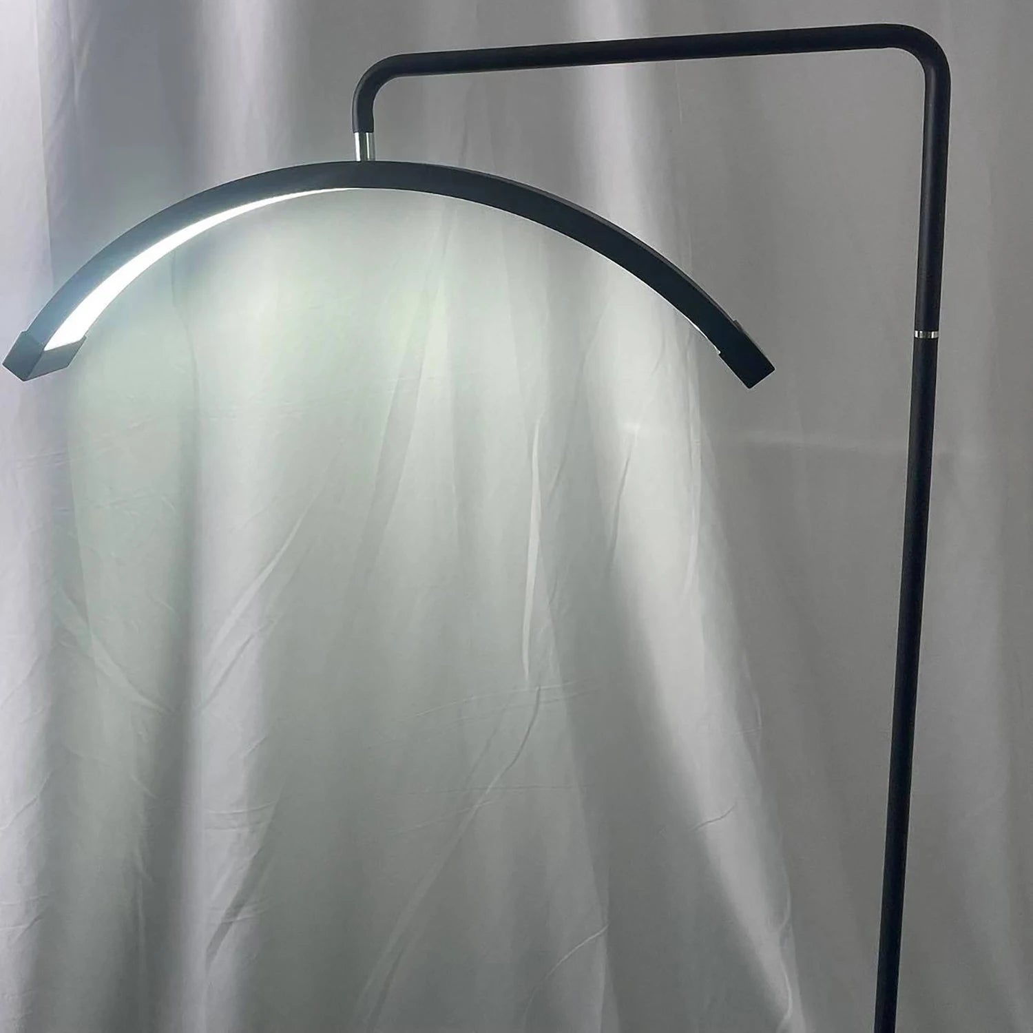 FOSOTO 40W Dimmable Bi-color Temperature LED Half Moon Lash Light Floor LED Ring Lamp Beauty Facials Skincare Tattoo Eyebrows